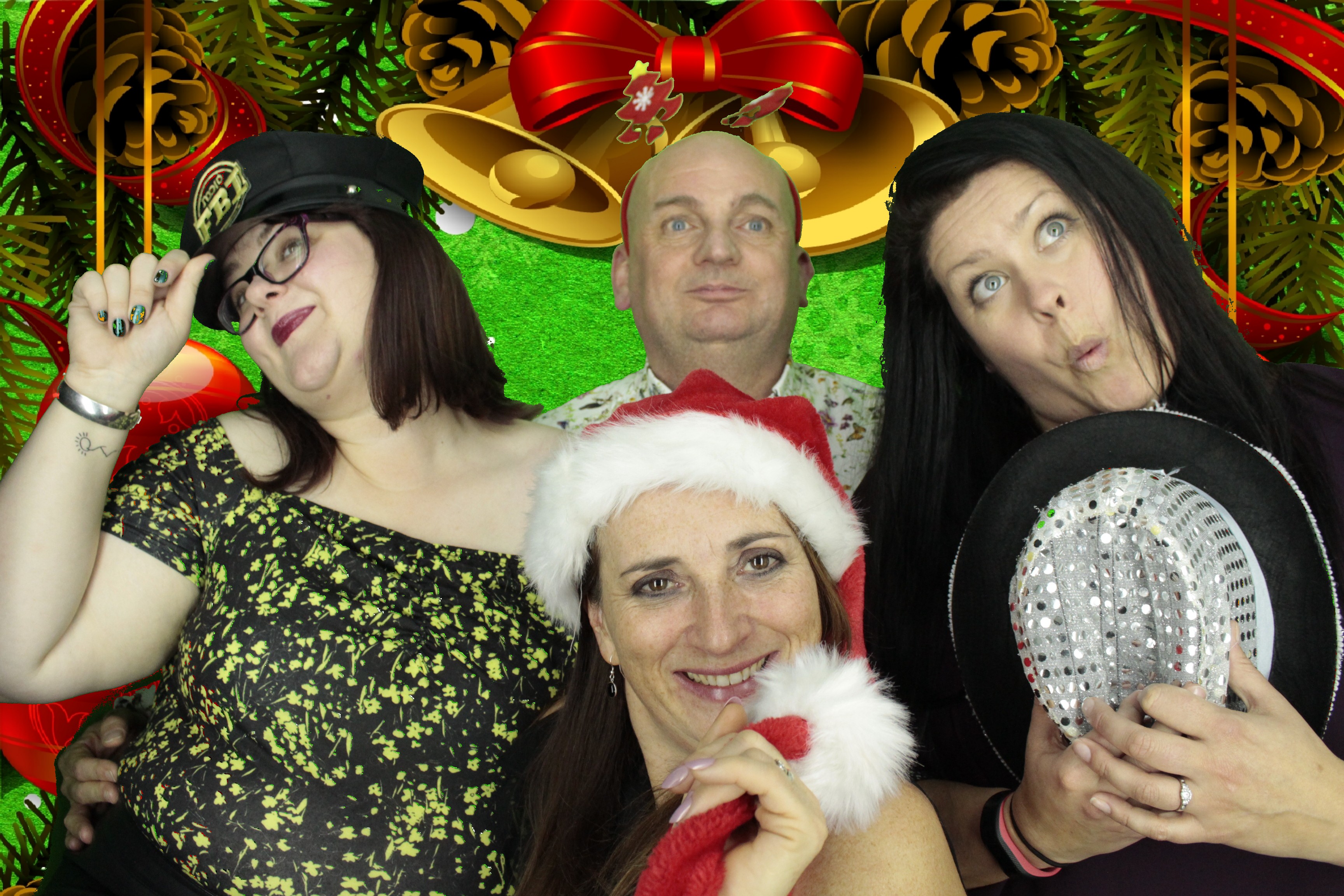 Ocean Network Express Christmas Party 2019 | View more photos from the event at gallery.myphotoboothexperience.co.uk/u/MyPhotoBoothExperienceLtd/Ocean-Network-Express-Christmas-Party-2019